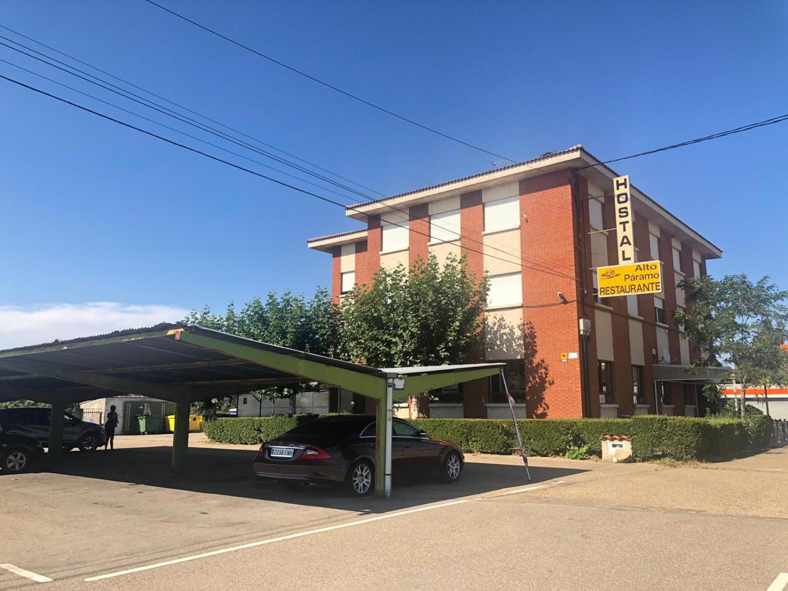 Hostal Alto Paramo Villadangos del Páramo Exteriör bild